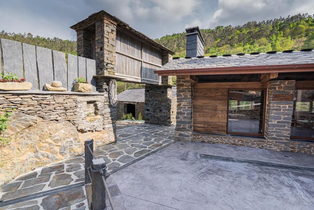 Apartamentos Rurales Casa Llongo Coana Exterior photo