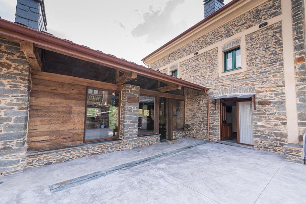 Apartamentos Rurales Casa Llongo Coana Exterior photo